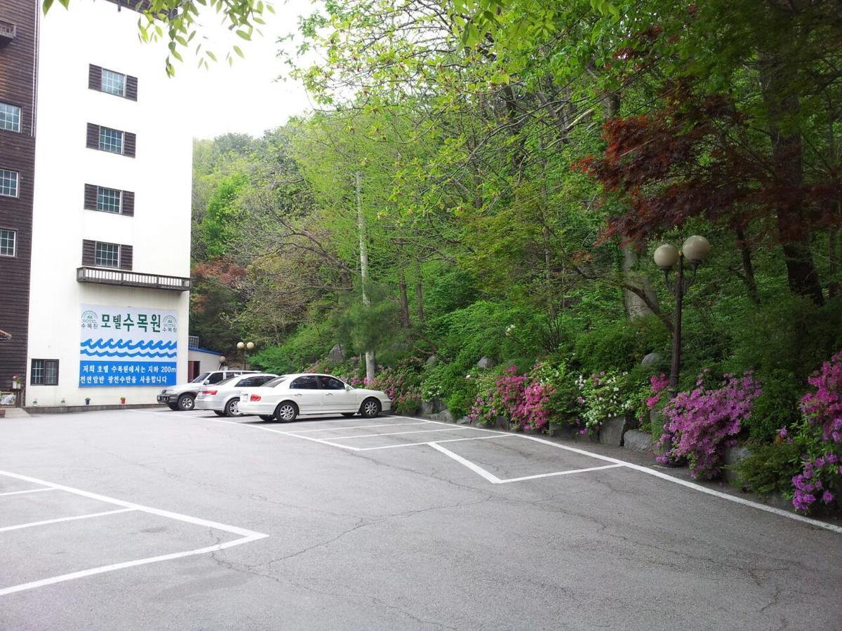 Garden Hotel Uijeongbu Экстерьер фото