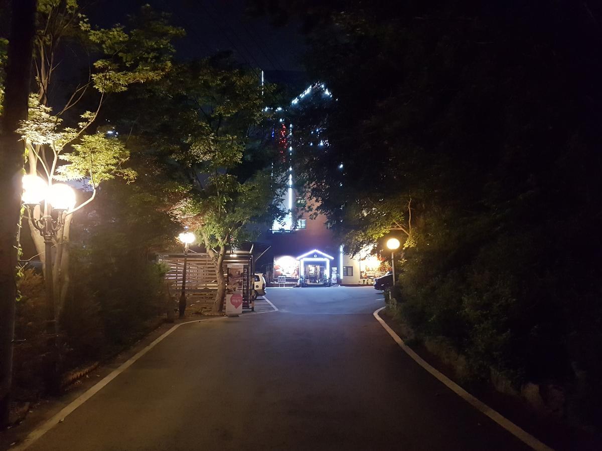Garden Hotel Uijeongbu Экстерьер фото